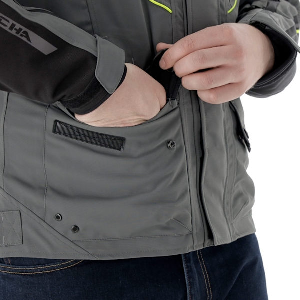 473286_Jacket_Richa_Infinity 2 Pro Textile Jacket.mp4/473286_09.jpg